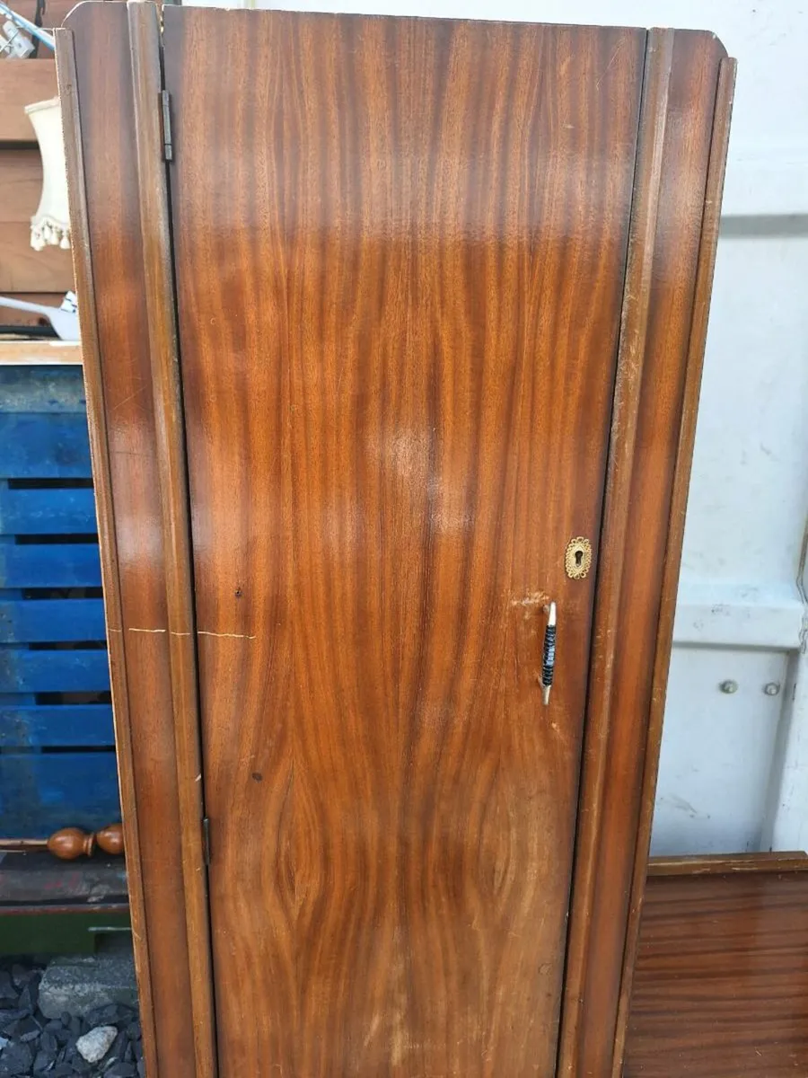 Vintage wardrobe for restoration (DELIVERY) - Image 3