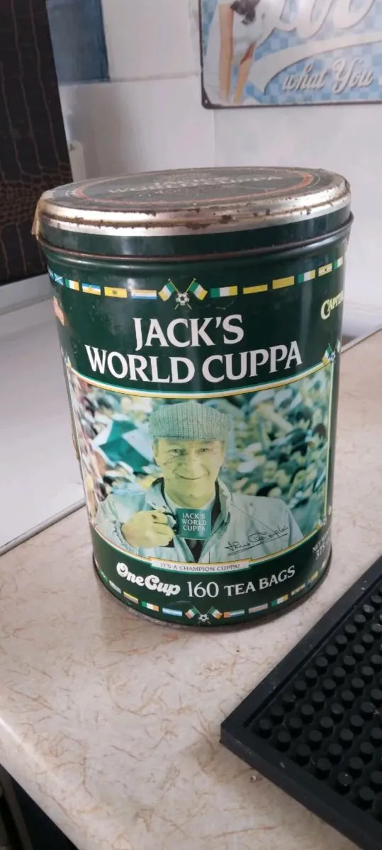 Jack Charlton tea bag tin - Image 1