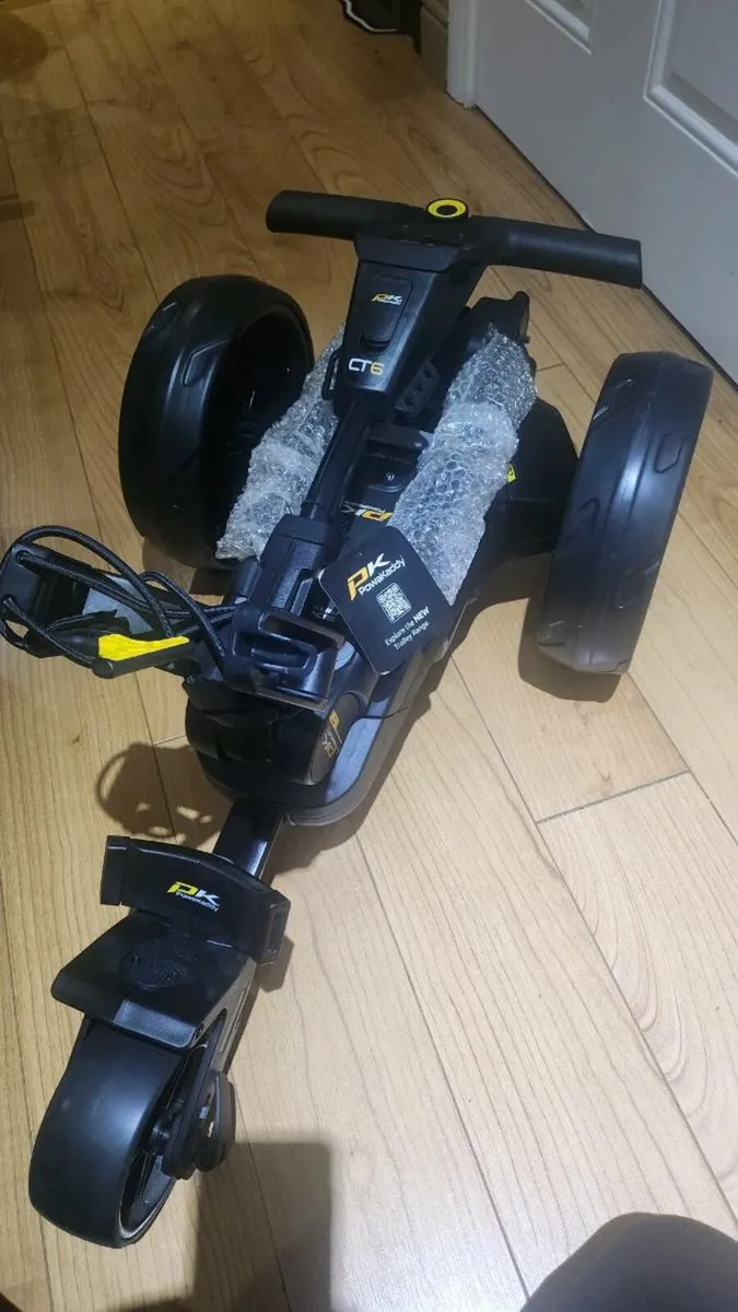 Powakaddy CT6 GOLF TROLLEY - Image 1