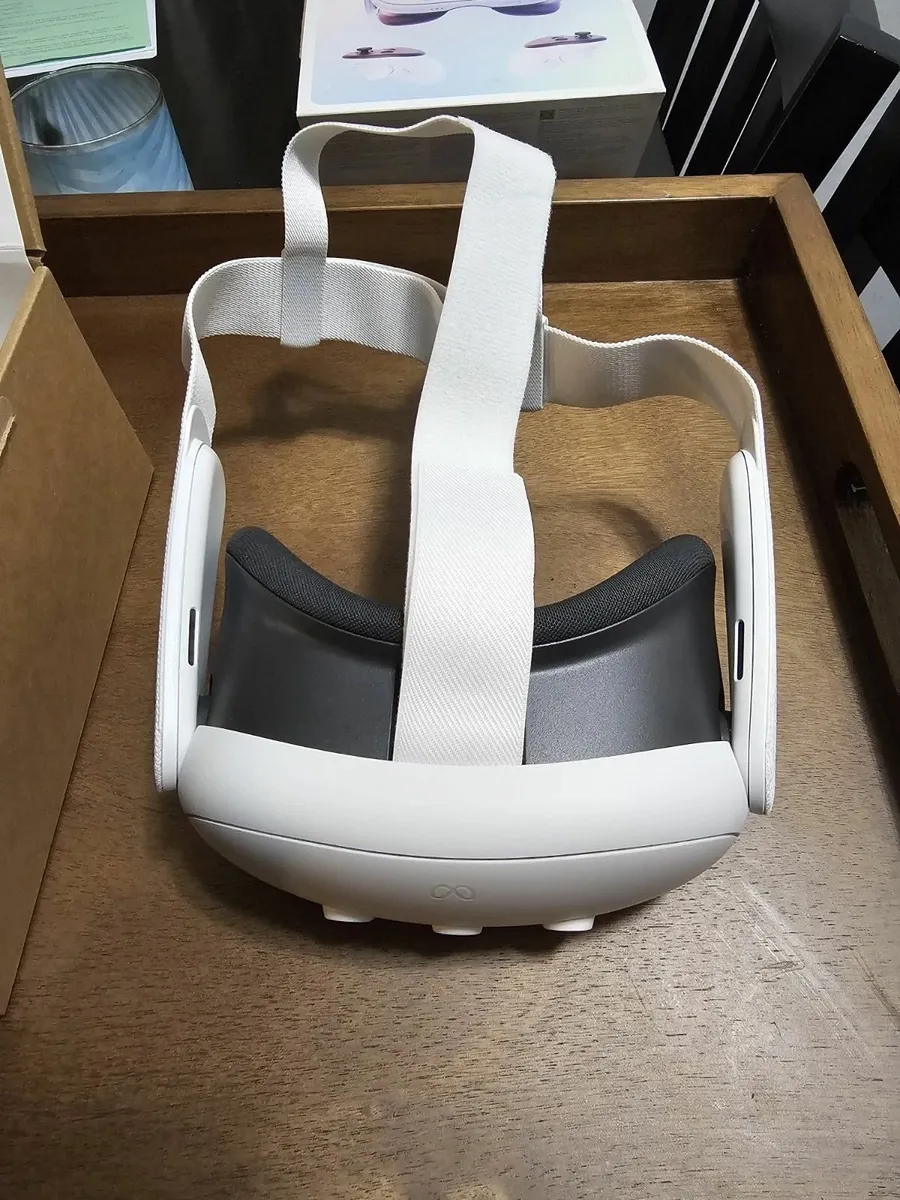 Meta Quest 3 512GB VR Headset - Image 4