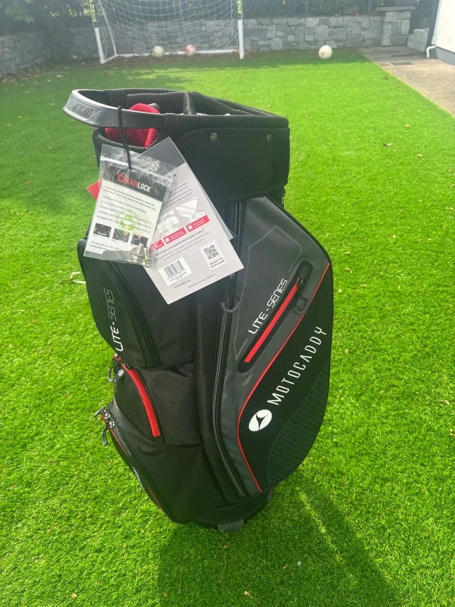 Golf Bags - Image 1
