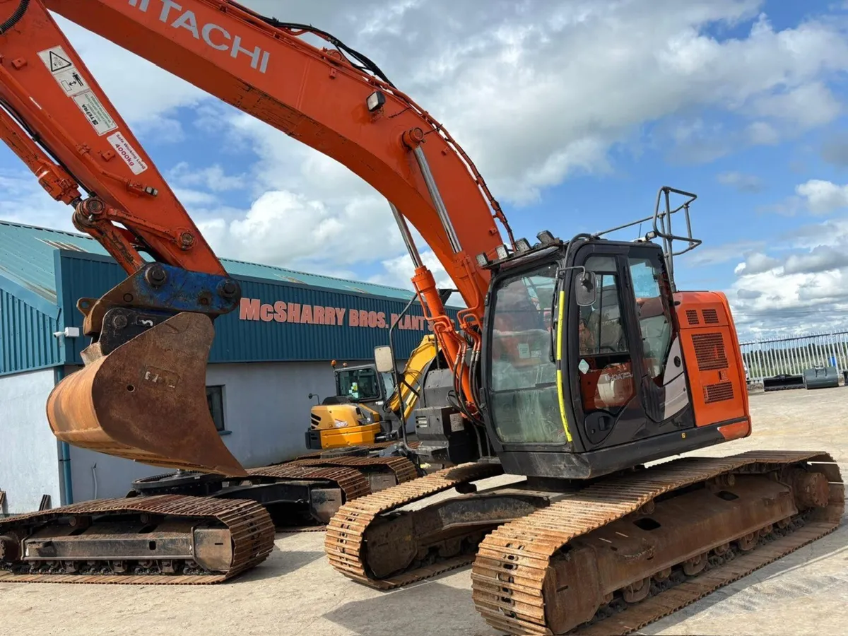 Hitachi ZX225USLC-6 - Image 3