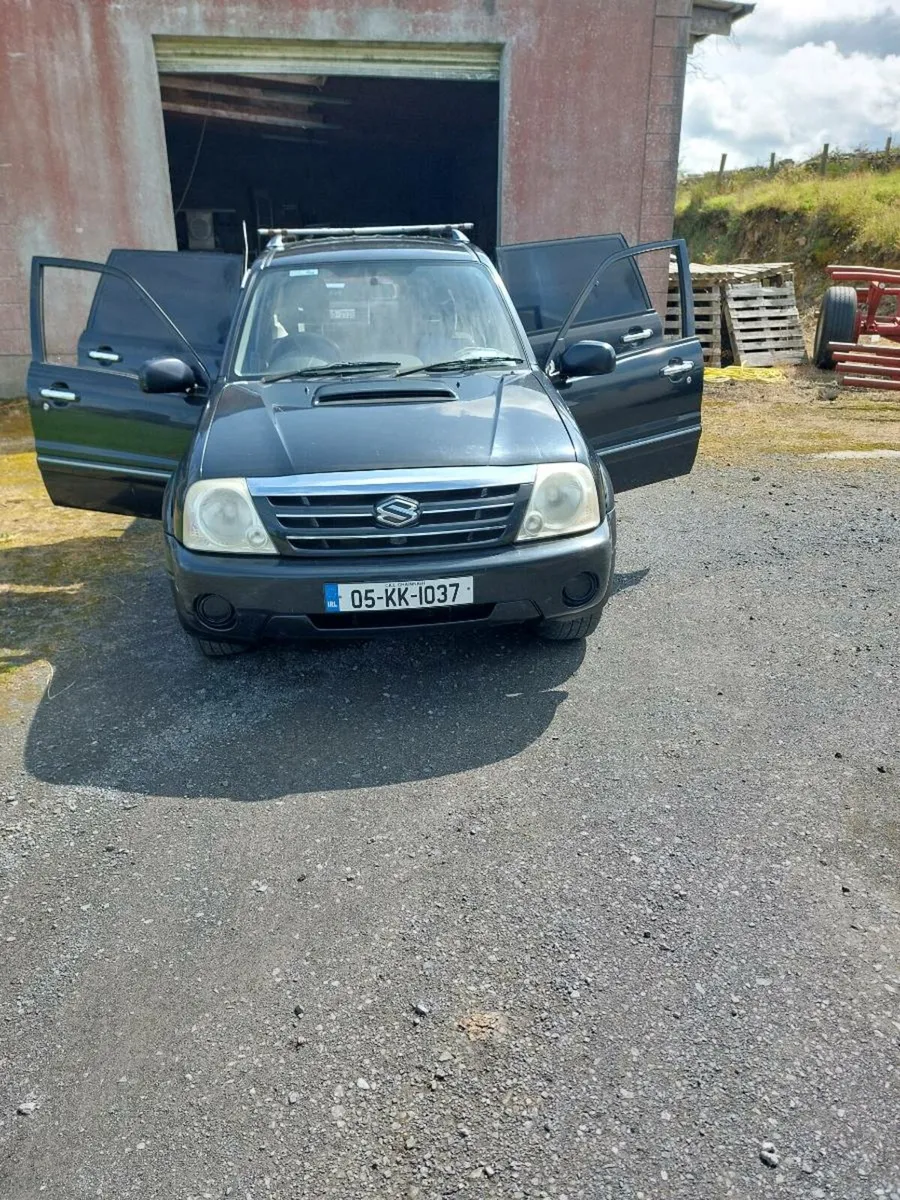 Suzuki XL7 by 2 - Image 1