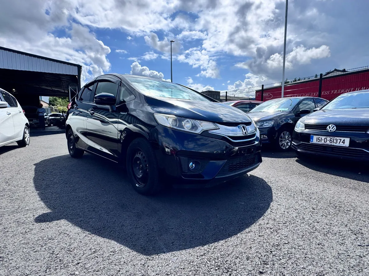 Honda Fit 2014 hybrid - Image 6