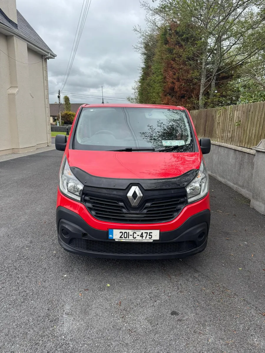 Renault Trafic 2020 lwb tested 11/25 - Image 1