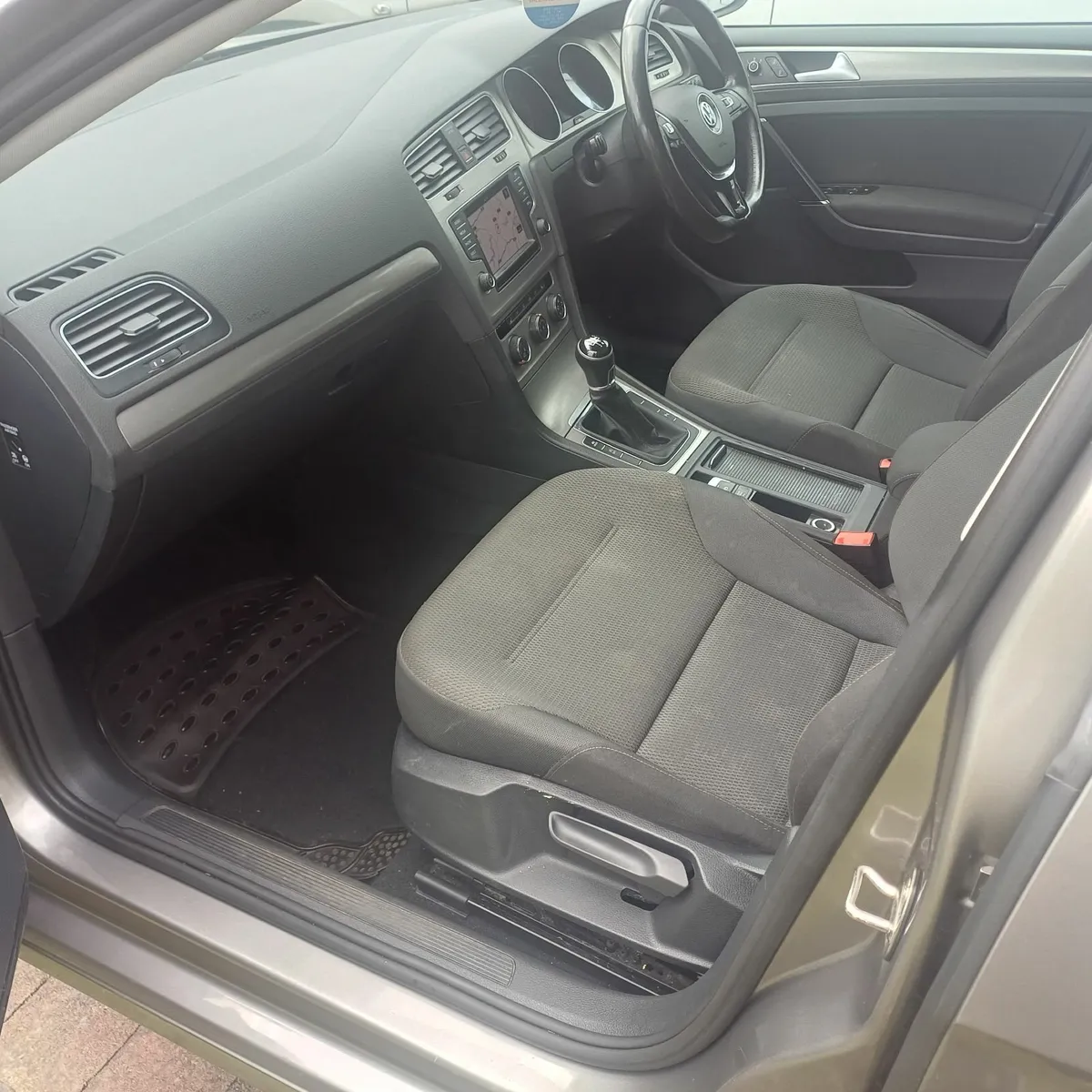 Volkswagen Golf 162 - Image 3