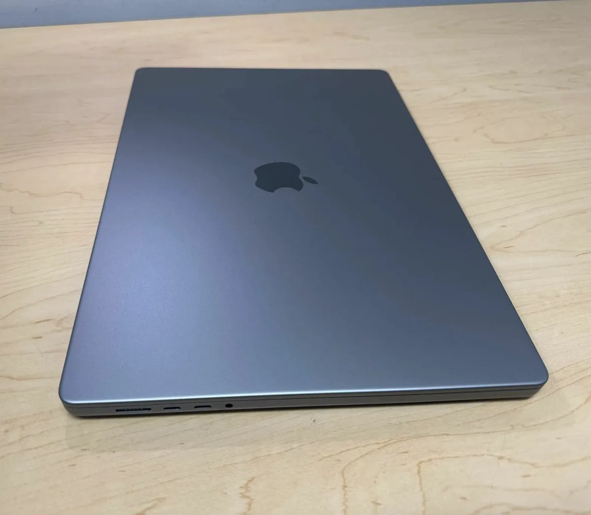 Apple MacBook Pro 14" M4 Pro 24GB RAM 1TB SSD - Image 2