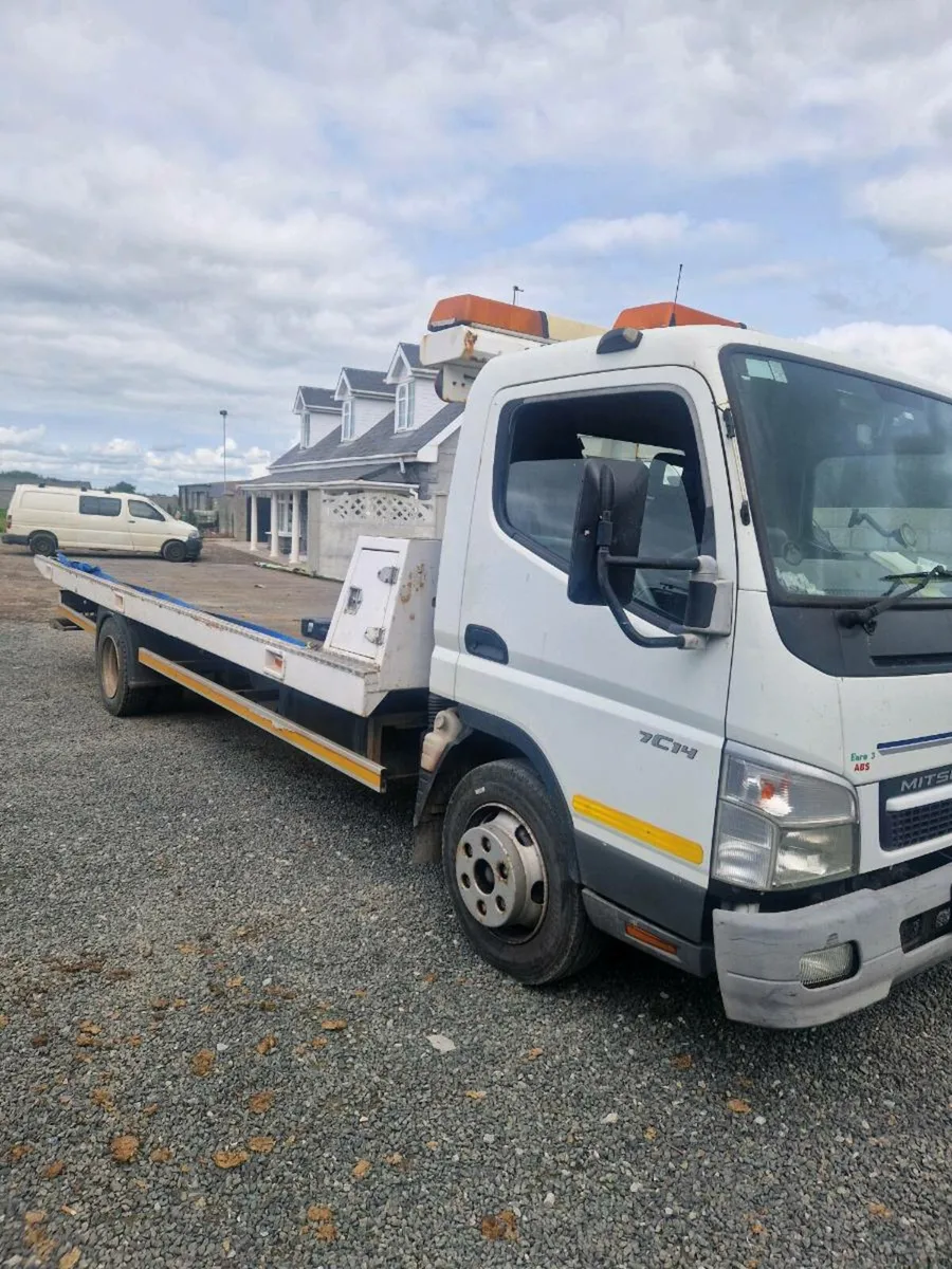 Mitsubishi canter - Image 1