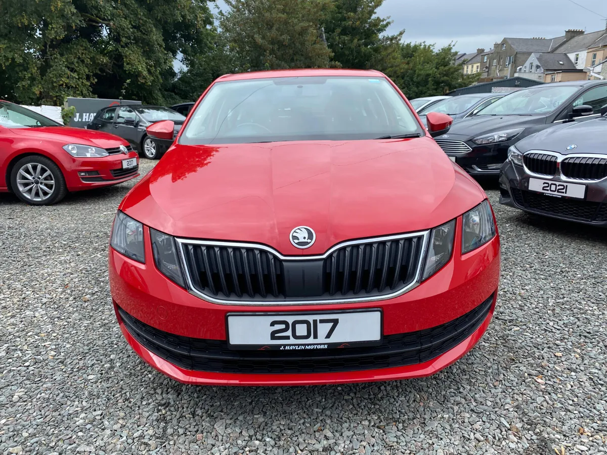 Oct 2017 Skoda Octavia 1.6 TDi S 115 - Image 2