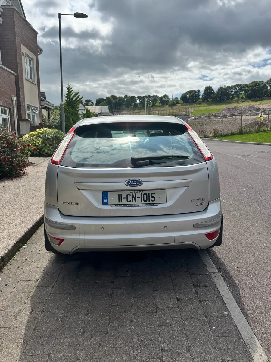 🚨2011 Ford Focus excellent condition 🚨 - Image 3