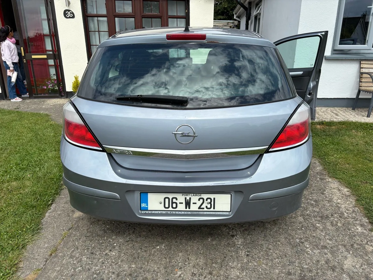 Car - Image 1