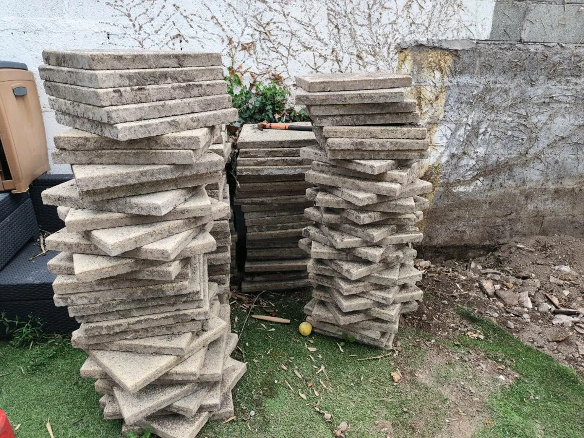 Concrete patio paving slabs - Image 2