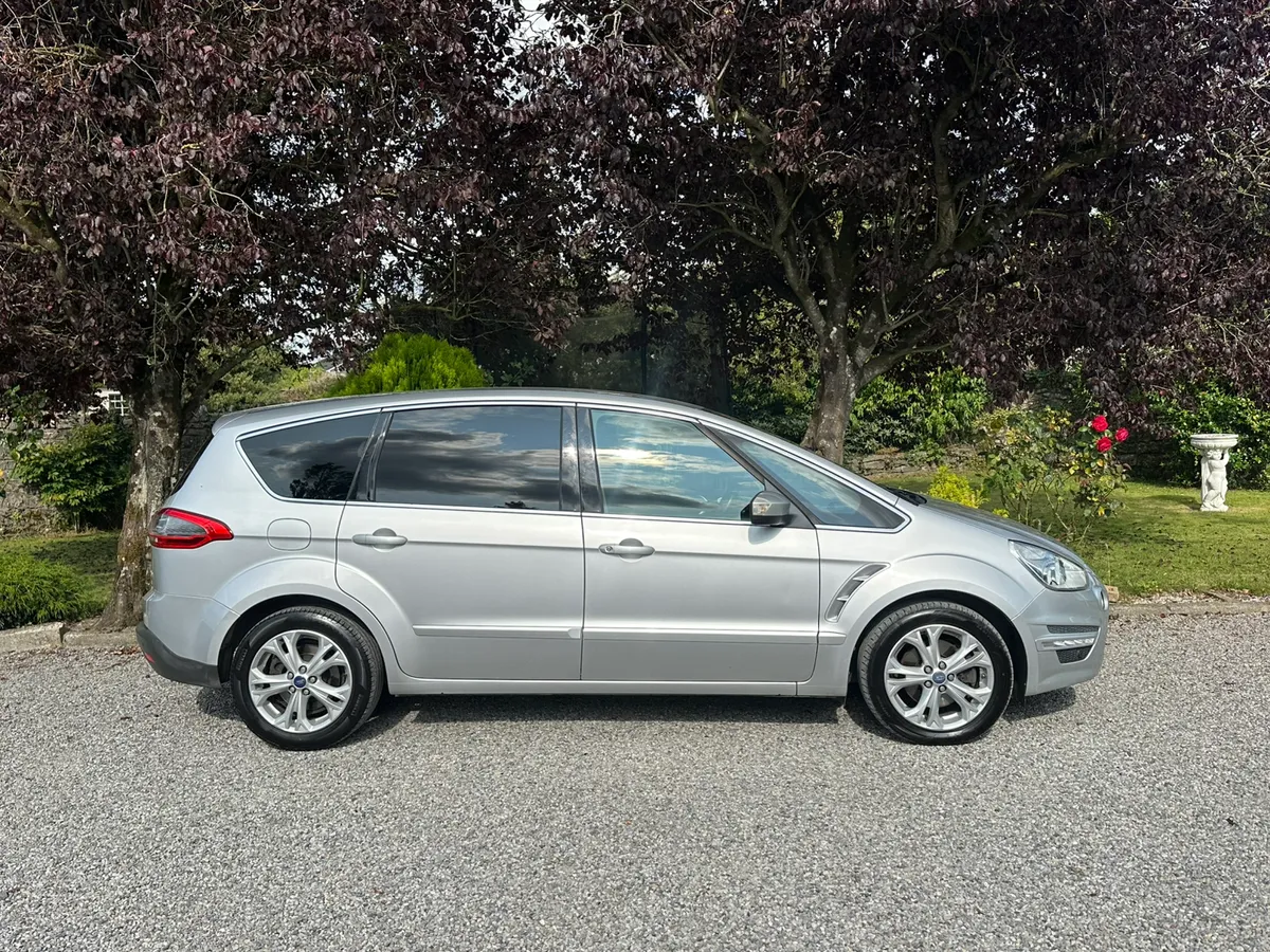 Ford S Max 7 Seater - Image 3