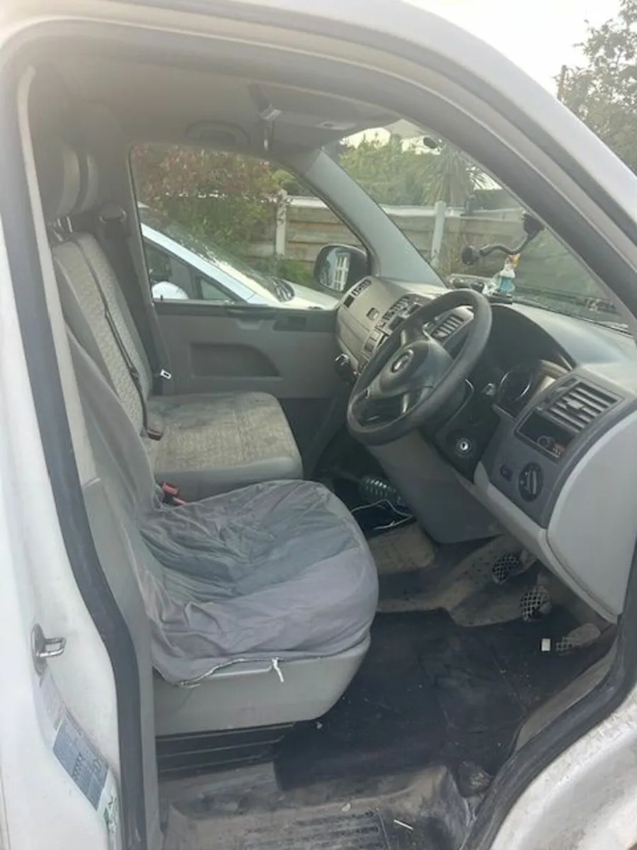 Volkswagen Transporter 2014 - Image 4