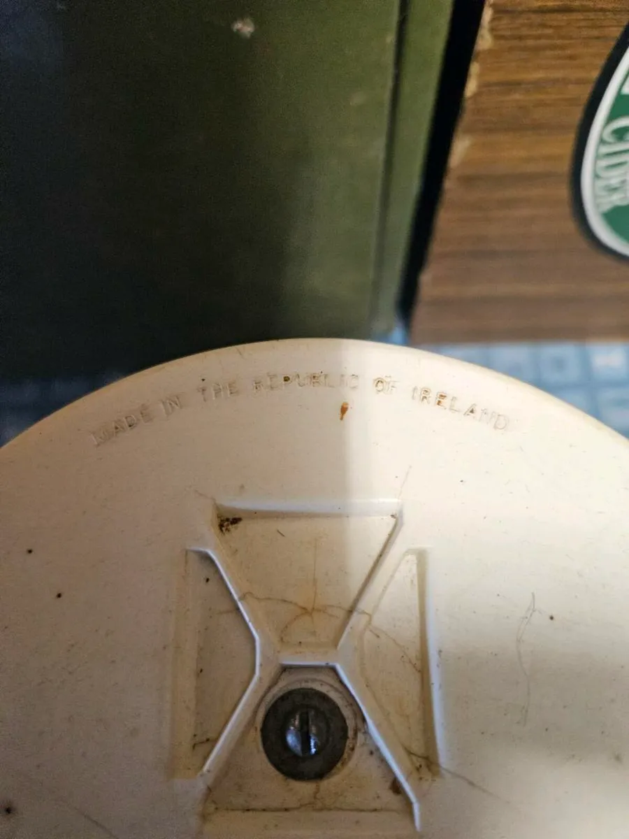 Vintage Weighing Scales - Image 4