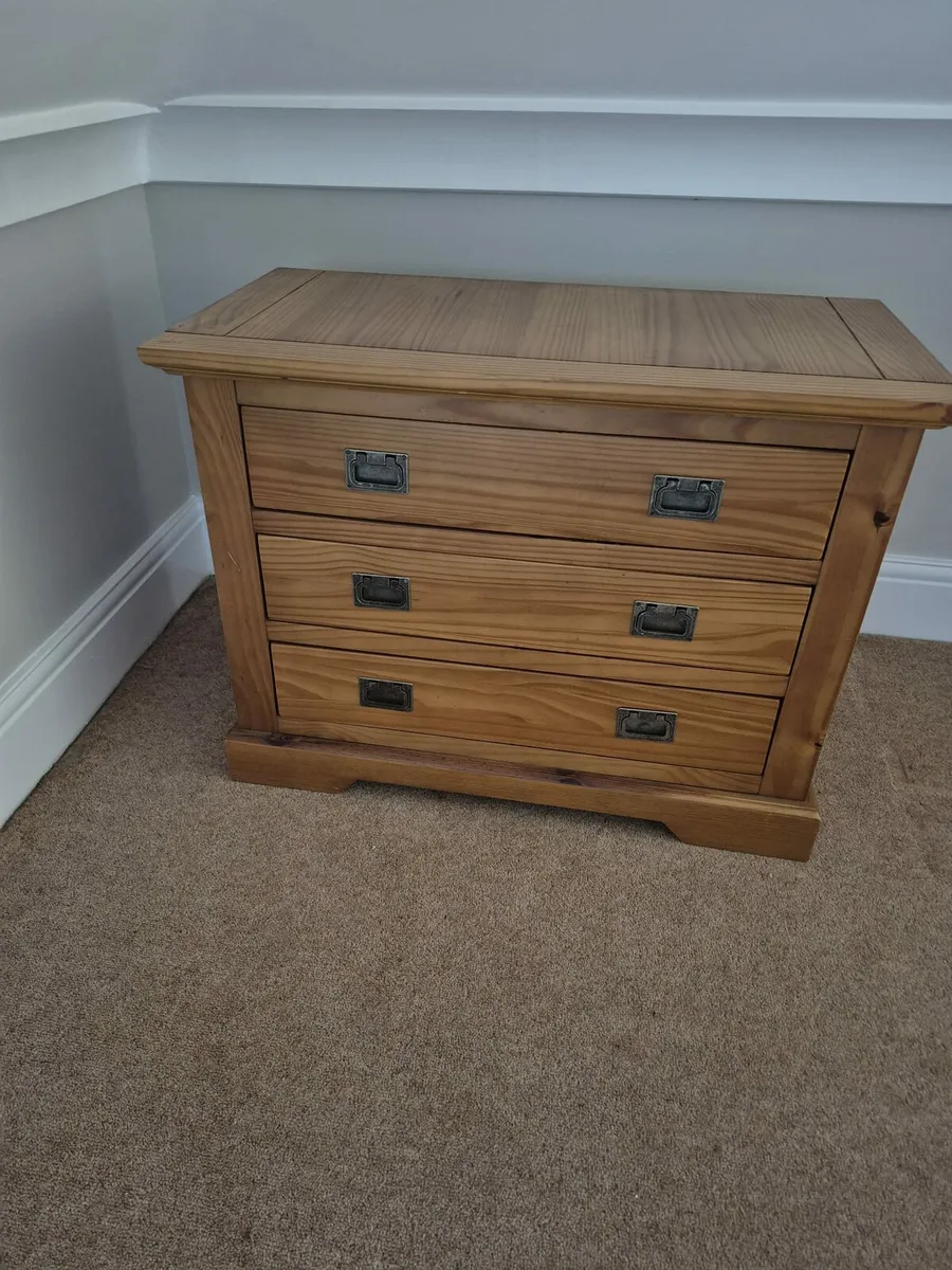 Chest of drawers - Image 2