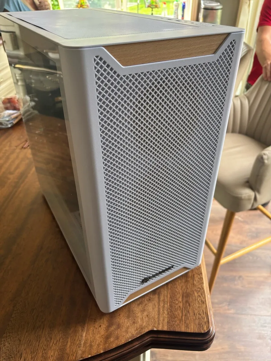 Gaming PC RTX 5080 Ryzen 9800x3D - Image 2