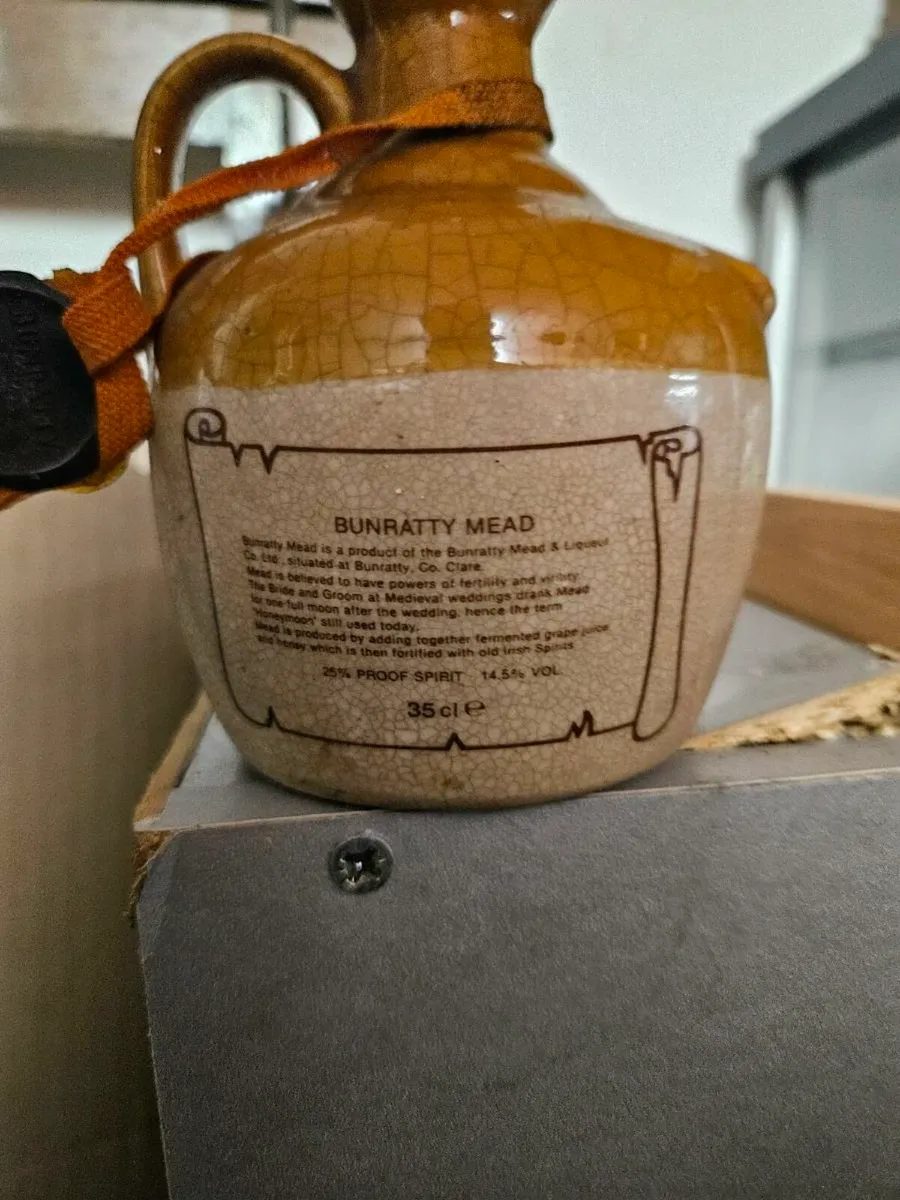 Bunratty Mead Pottery - Image 2