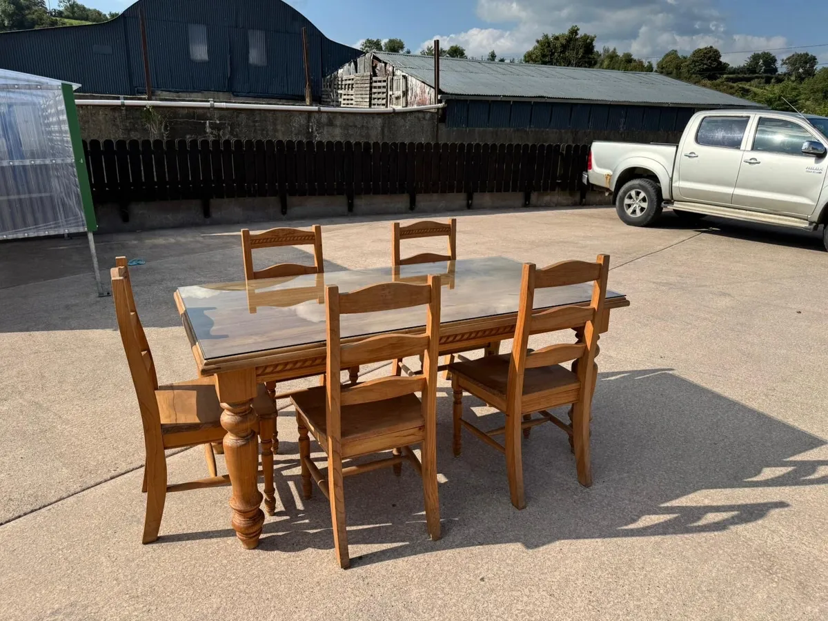Table and Chairs - Image 1