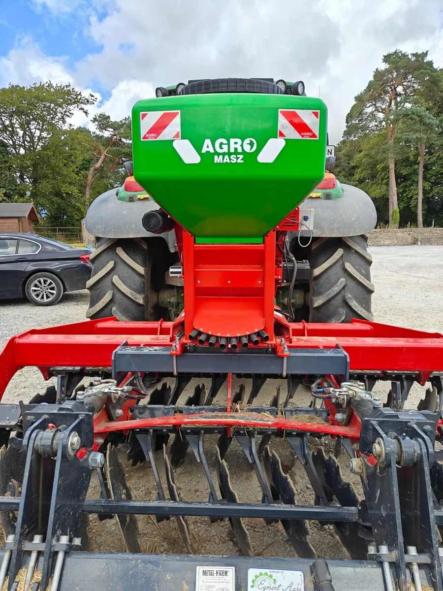Air Seeders for Catch/Cover Crops - Image 2