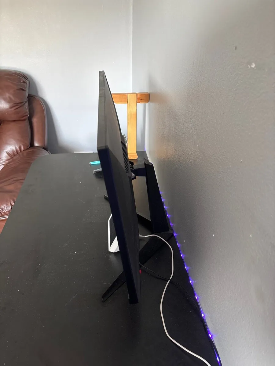 Gaming monitor - Image 2