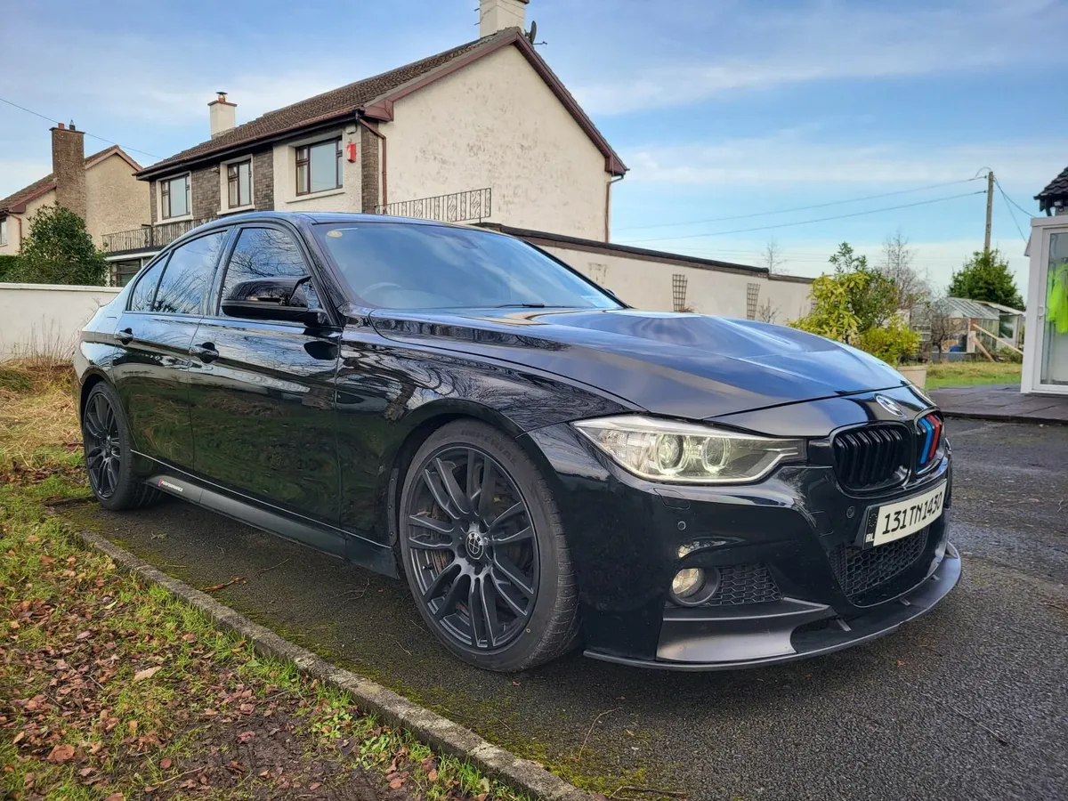 BMW 3-Series 330d xDrive - Image 1