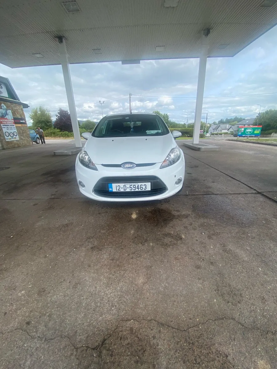 Ford fiesta Nct 02/26 - Image 2