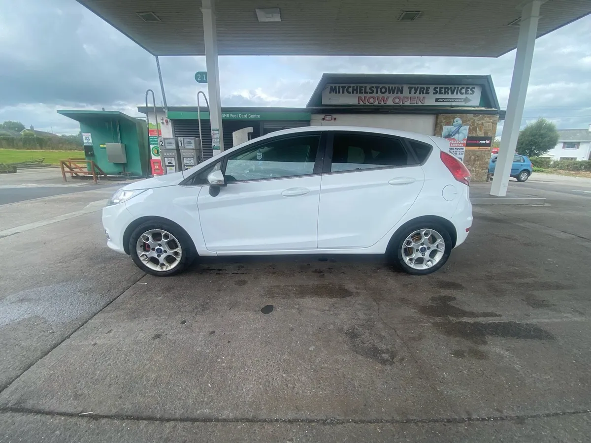 Ford fiesta Nct 02/26 - Image 4