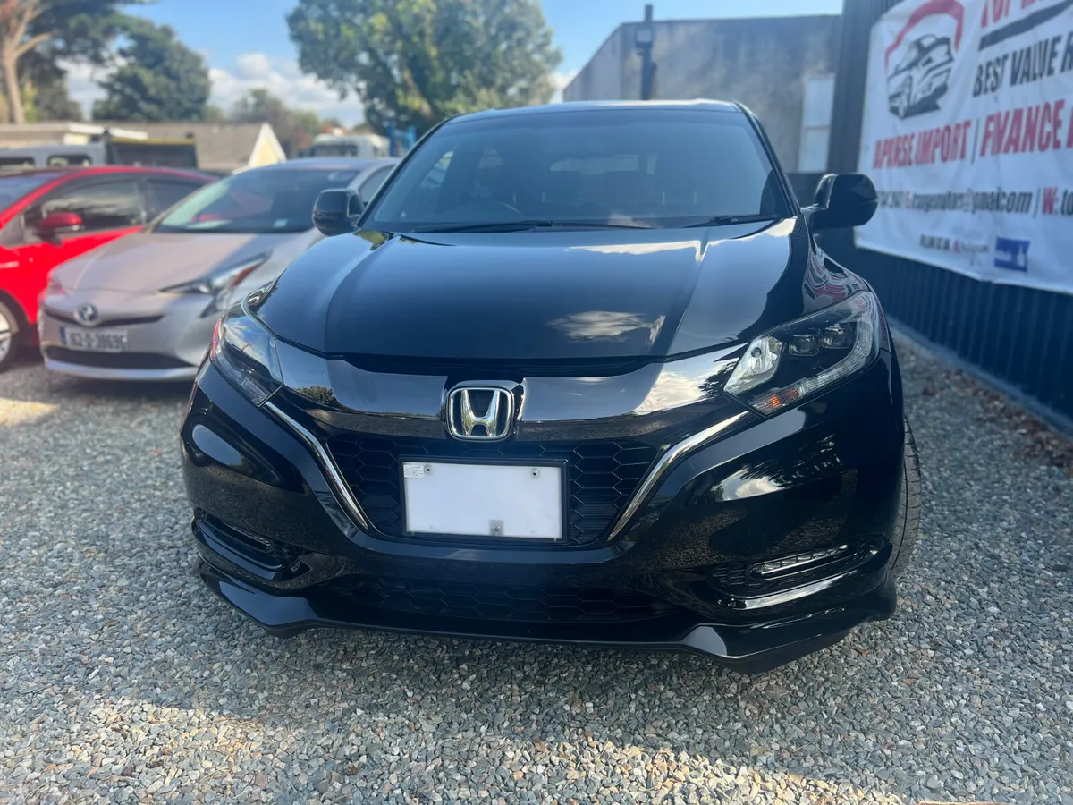 Honda Vesel 2017 **RS package ** - Image 2