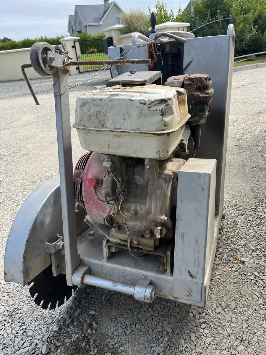 Road saw - Image 2