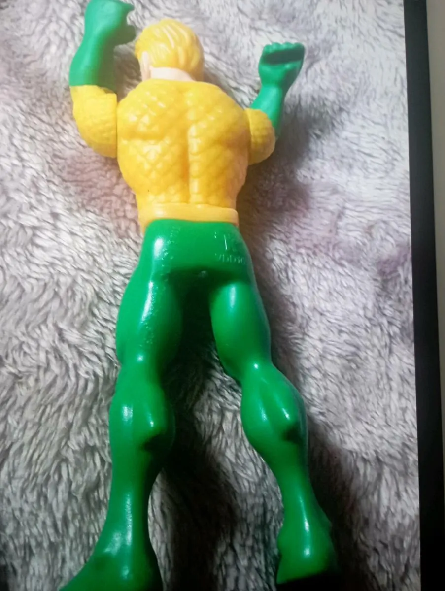 DC DIRECT AQUAMAN FIGURE JUSTICE LEAGUE. - Image 4