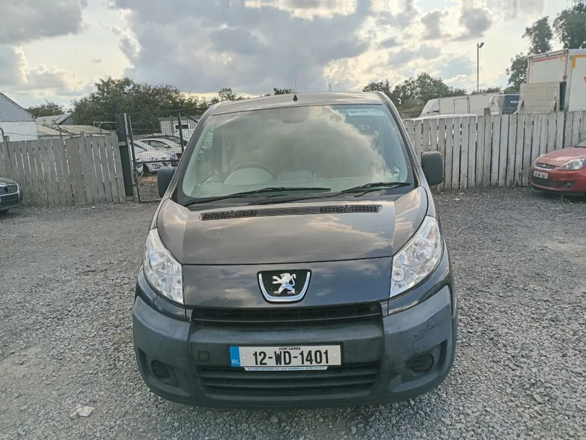 2012  Peugeot  expert  wheelchair Accessibility - Image 1