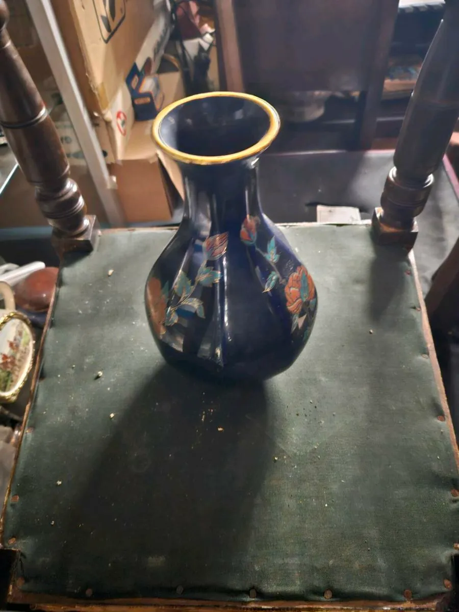 Vintage Arklow Pottery Oriental Paradise Vase - Image 1