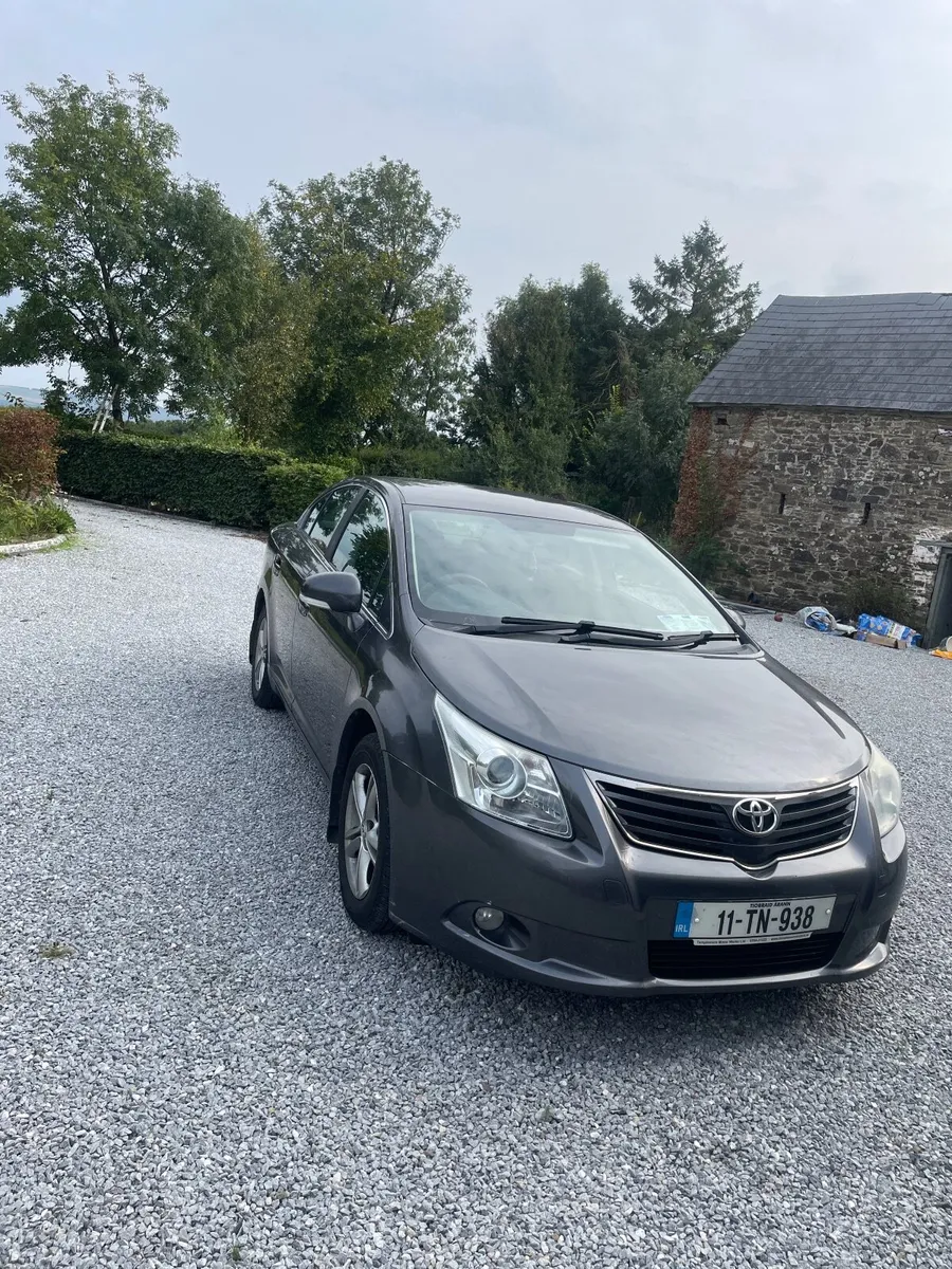 Toyota Avensis 2011 - Image 4