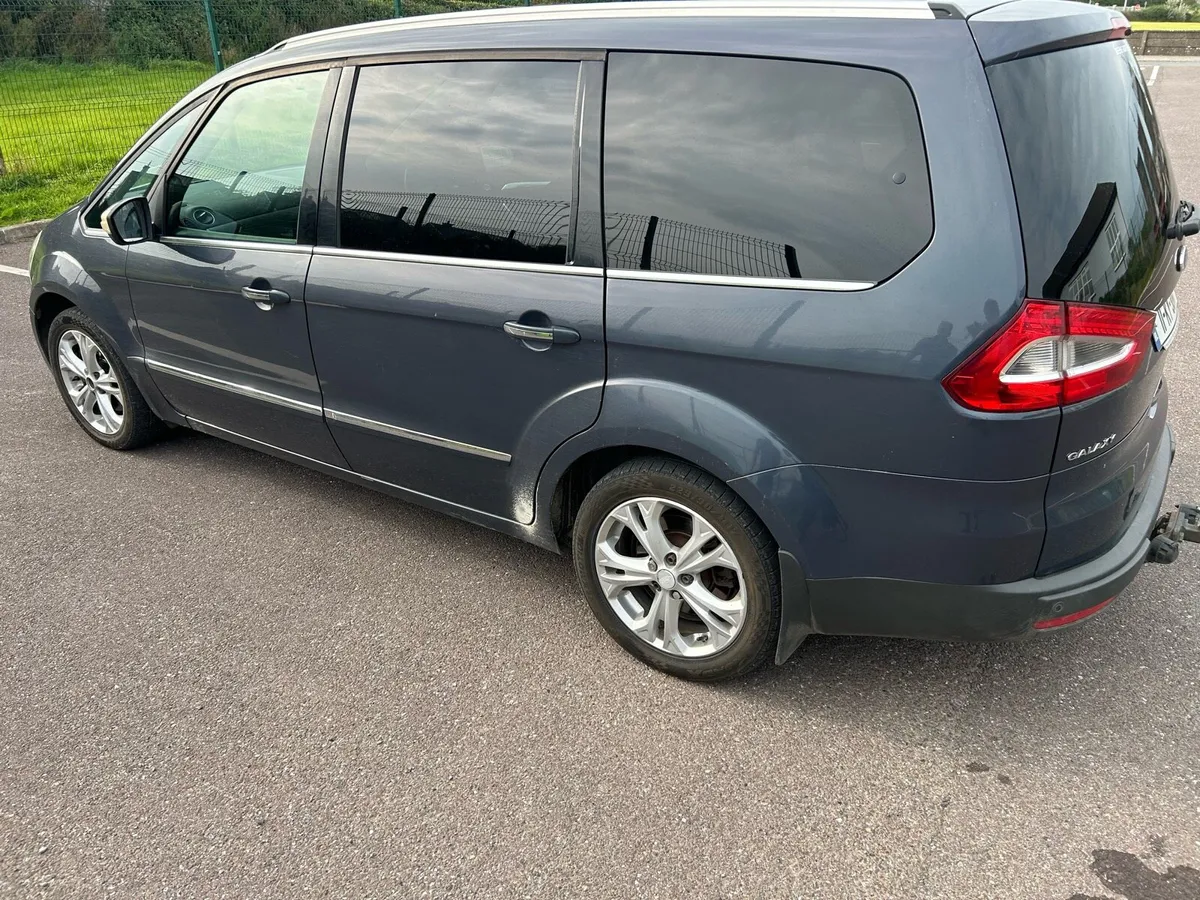 Ford Galaxy - Image 2