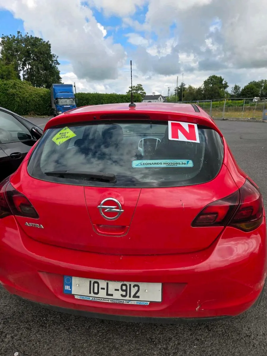 OPEL Astra for parts/repair - Image 2