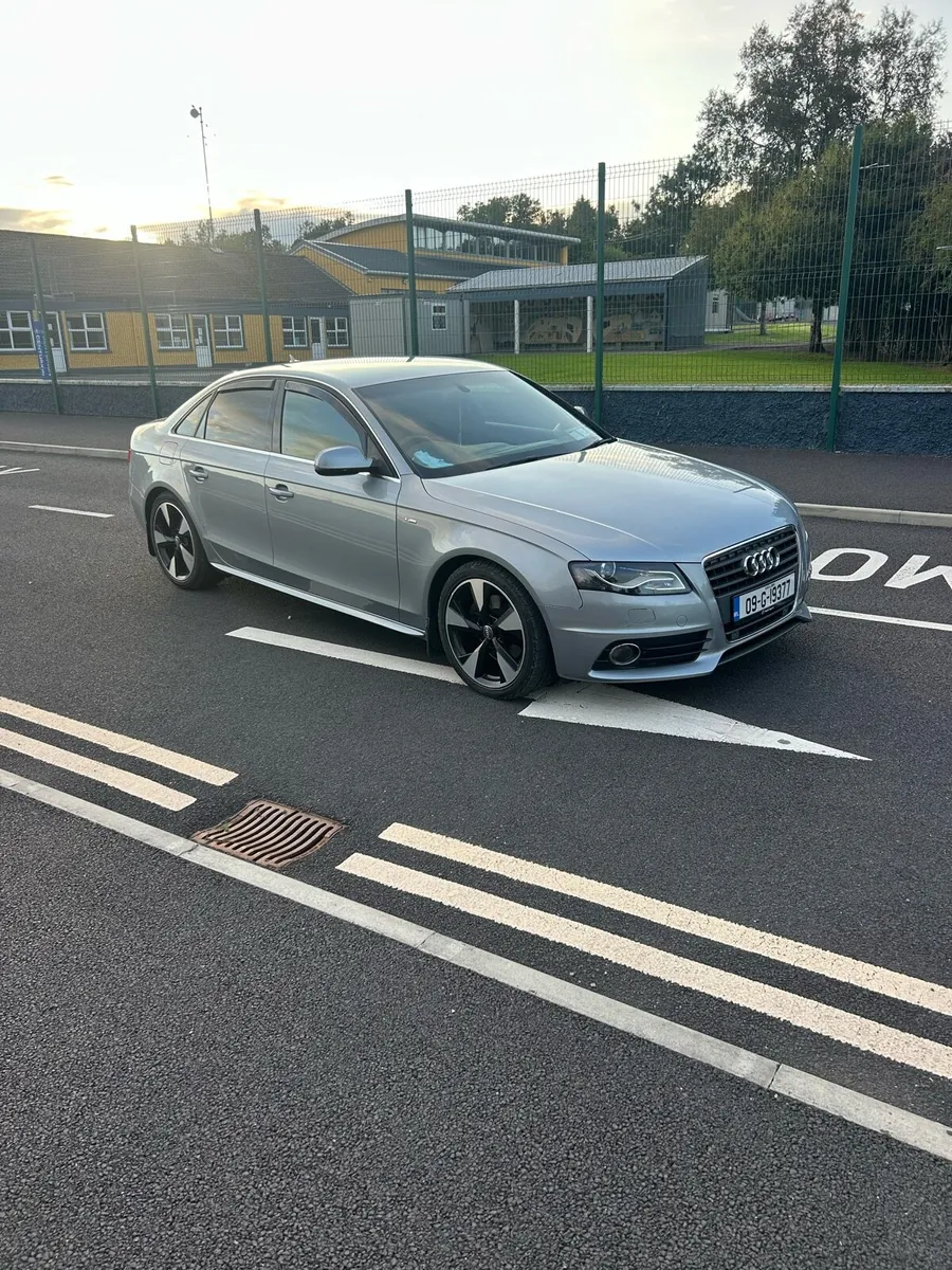 Audi A4 - Image 1