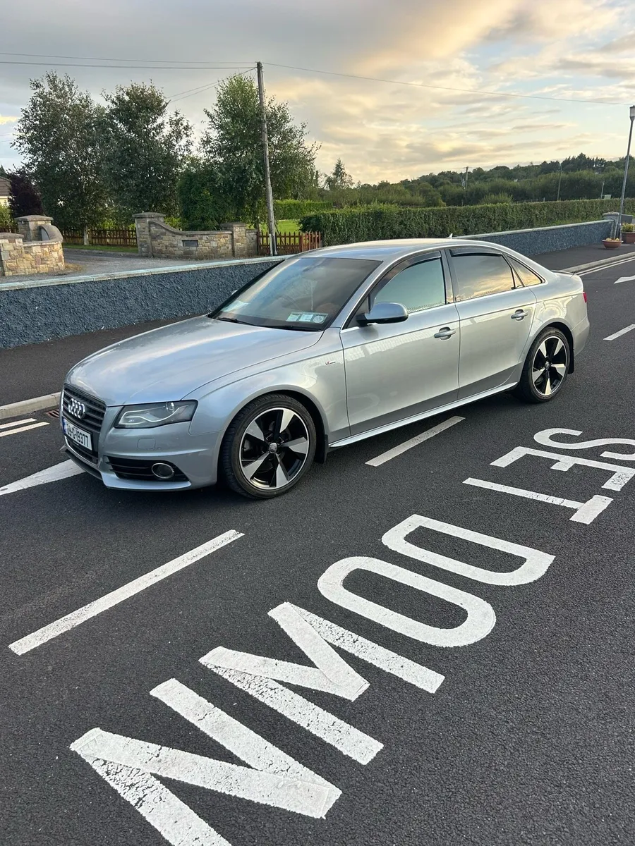 Audi A4 - Image 2