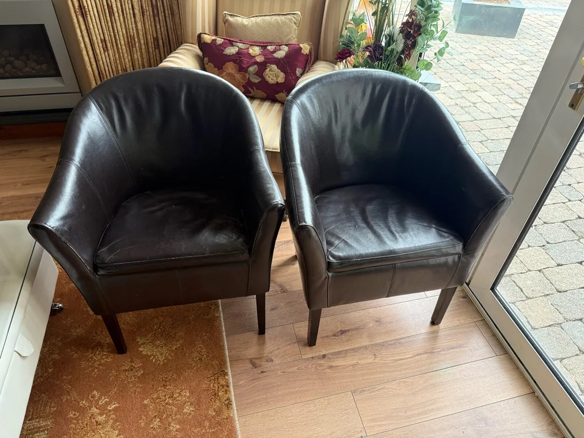Black leather chairs free to collect. - Image 1