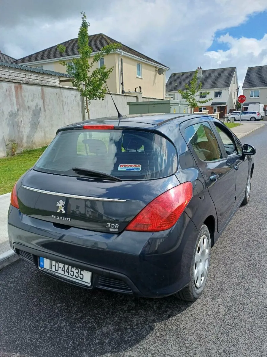 PEUGEOT 308 2011 1.6 DIESEL AUTOMATIC LOW KM - Image 4