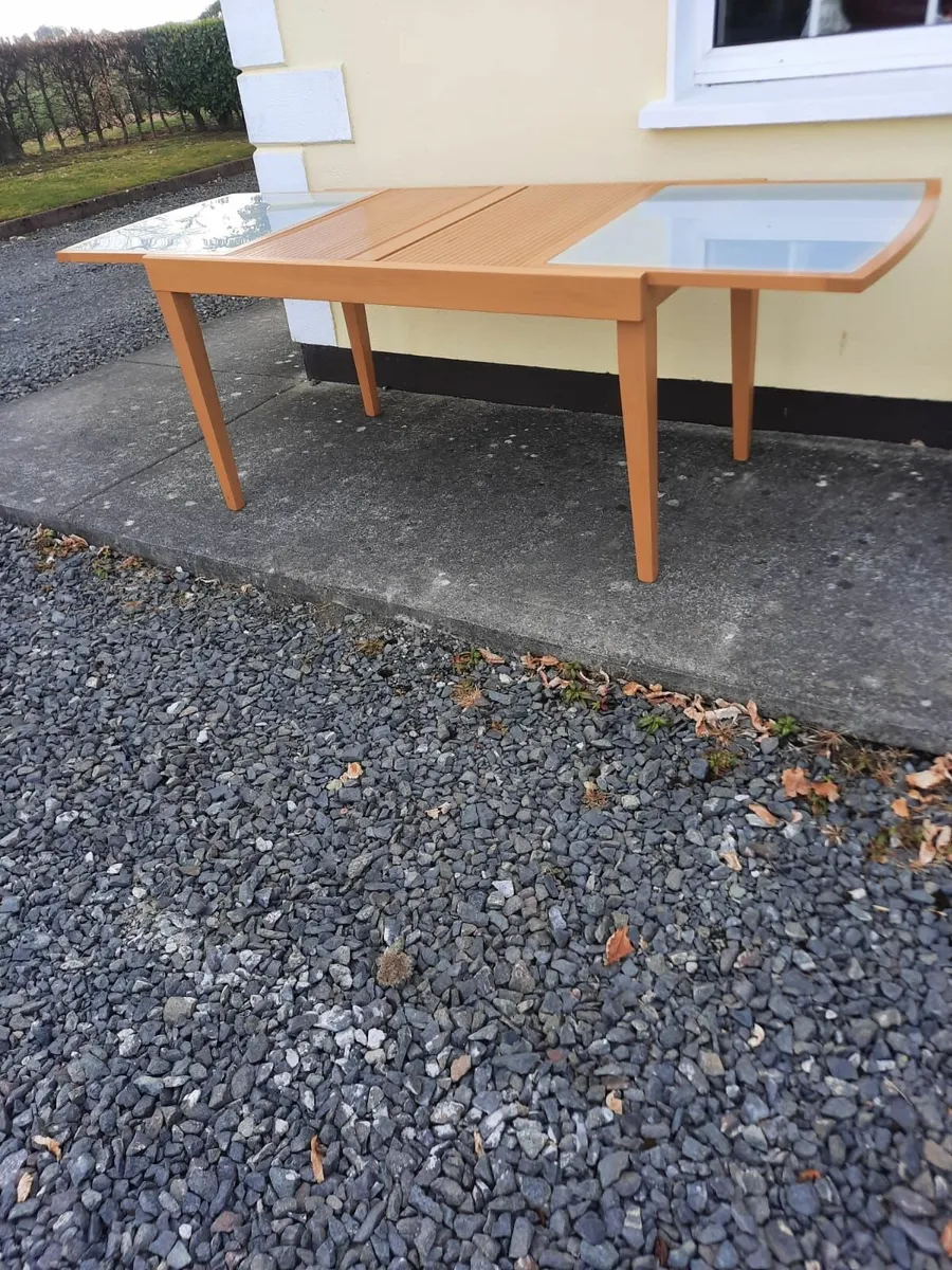 Kitchen table - Image 3