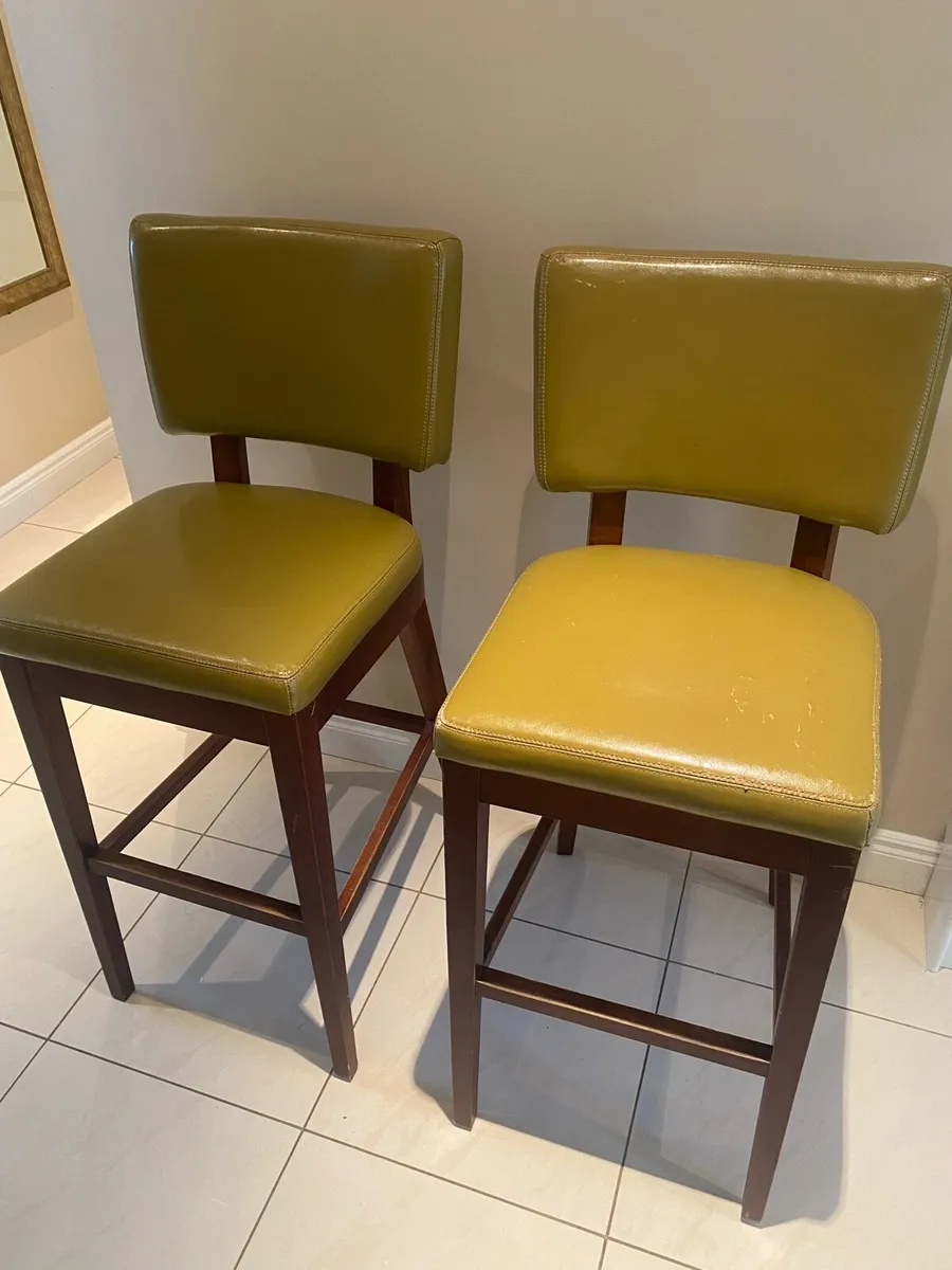 Bar stools meadows Byrne leather - Image 3