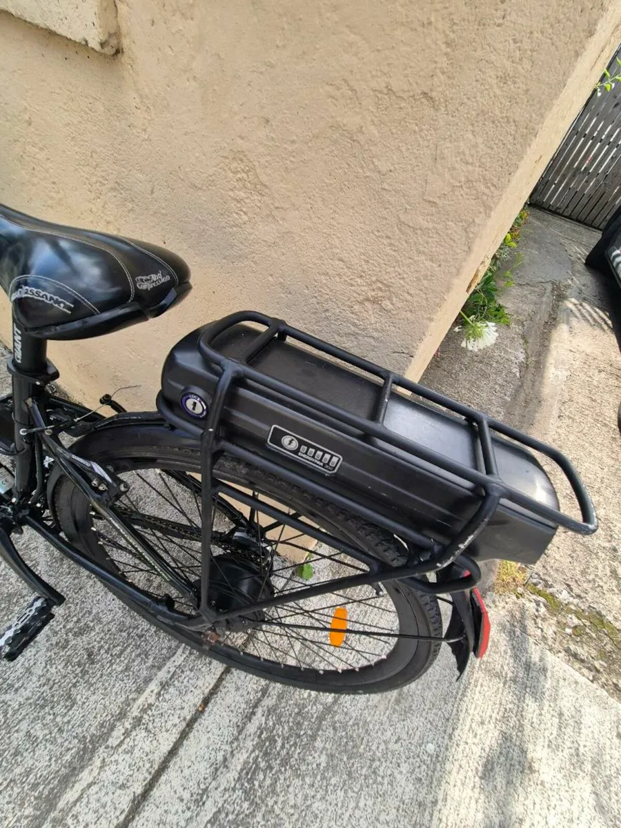 Electric  bike giant - Image 3