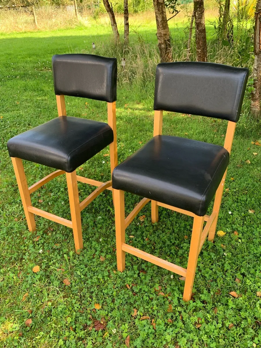 Kitchen stools - Image 1