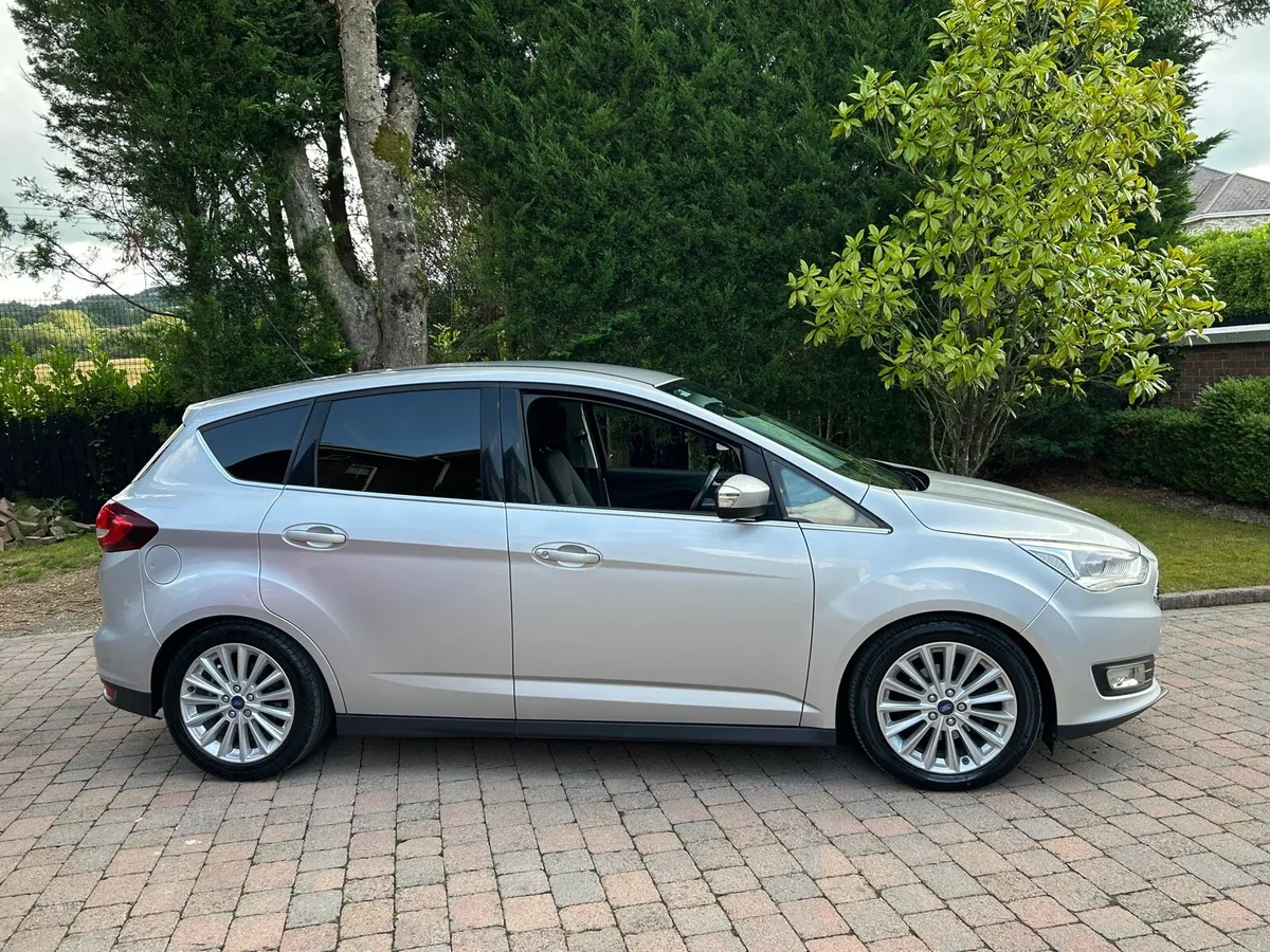 2016 Ford C-Max Titanium TDCI Full Service history - Image 3
