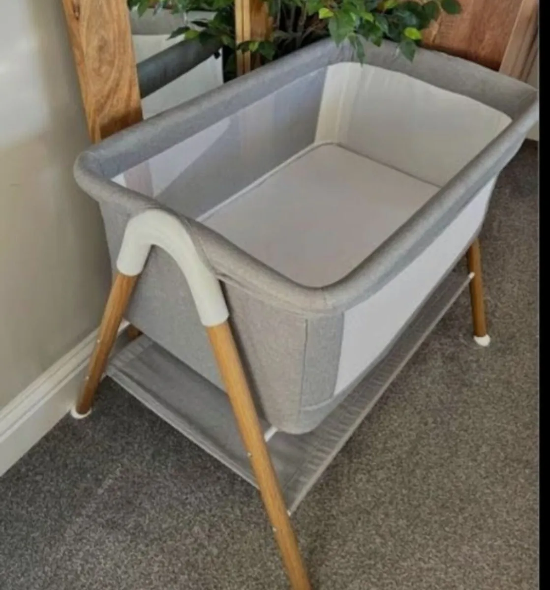 Babylo cot crib  as new - Image 1