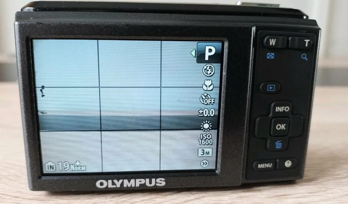 Olympus x 43 Digital Camera - Image 2