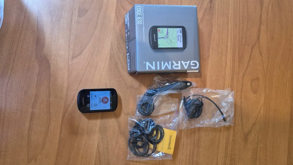 Garmin 830 Edge - Image 1