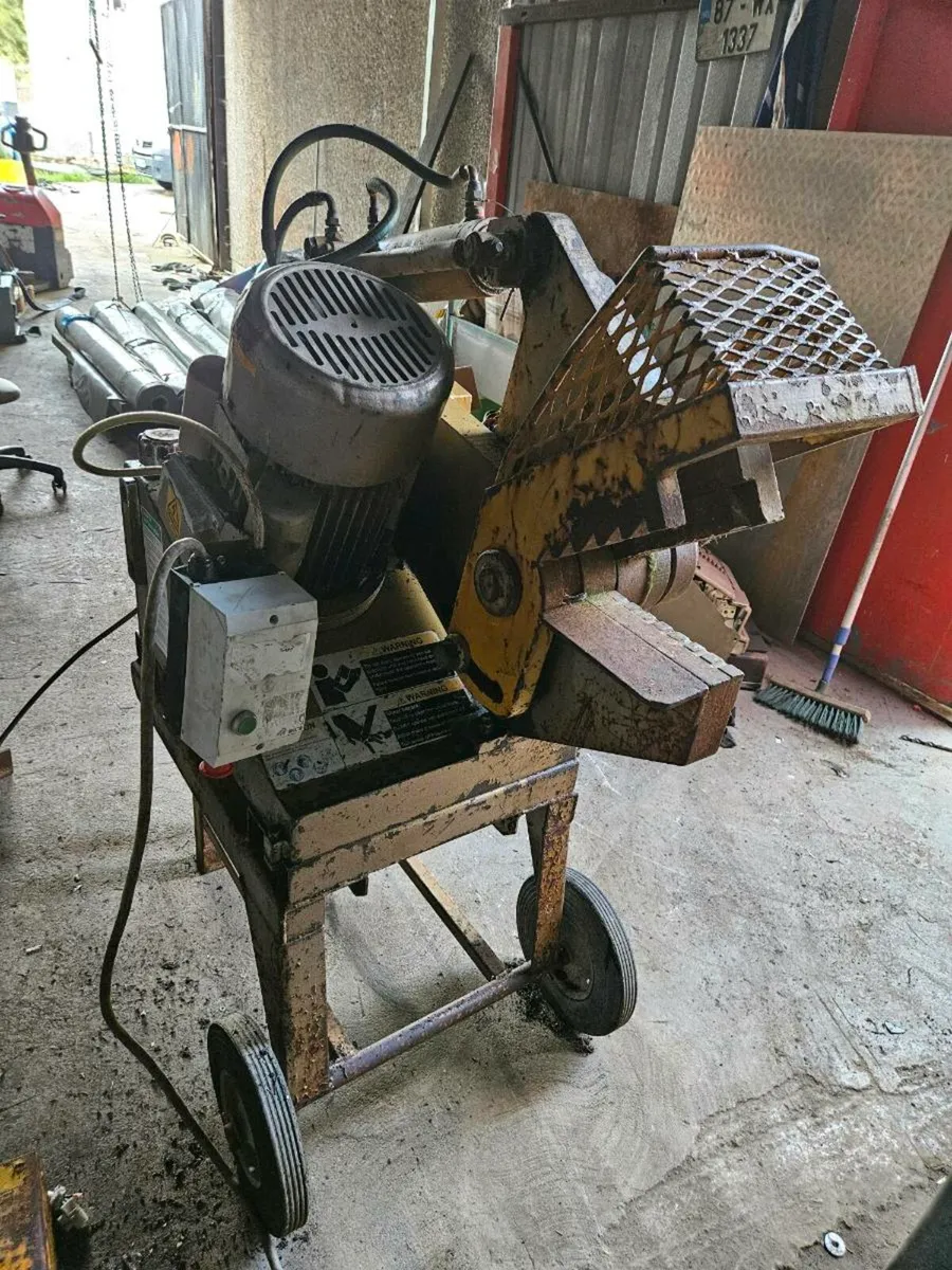 Crocodile shears 230v 5hp - Image 1