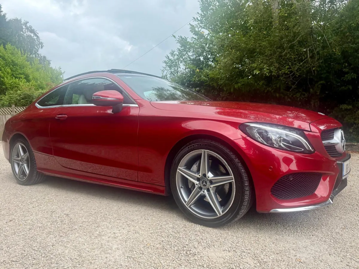 Mercedes-Benz C-Class 220 D AMG SPORT *Panoramic S - Image 2